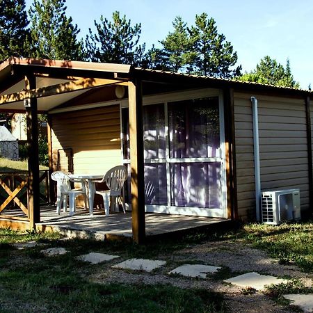 Camping Municipal La Sapinette キヤン エクステリア 写真