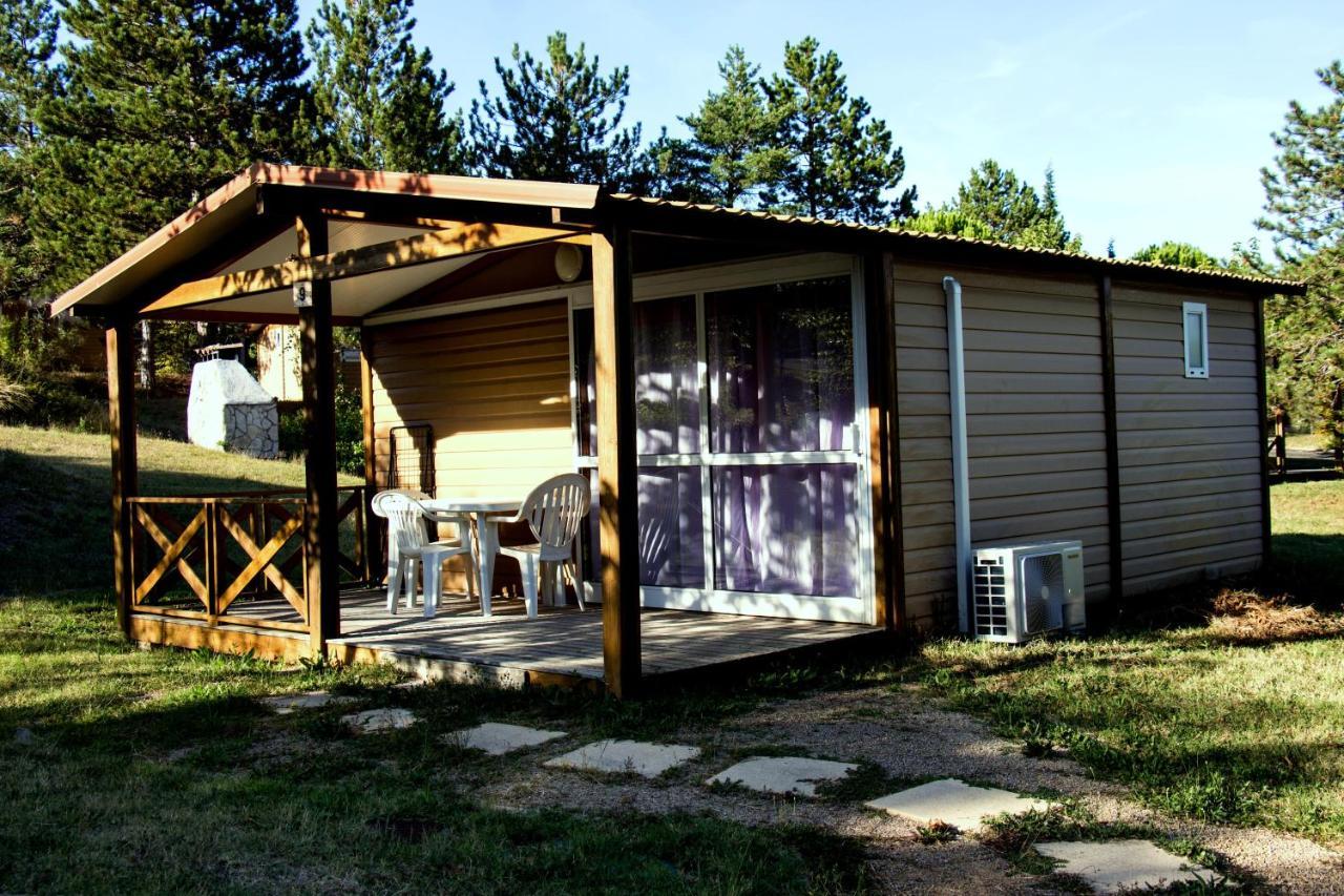 Camping Municipal La Sapinette キヤン エクステリア 写真